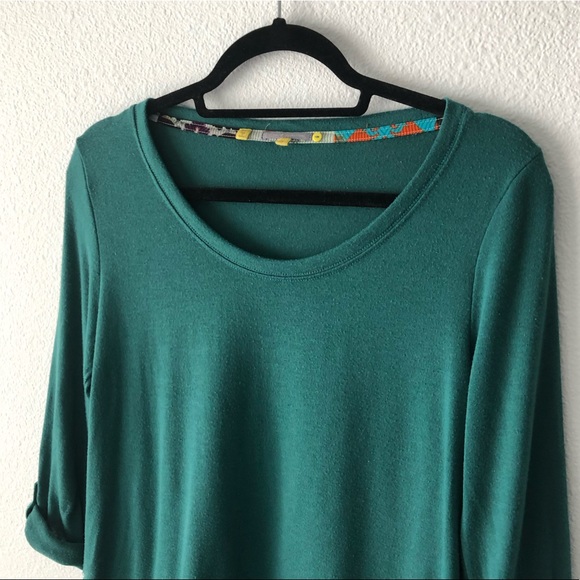 🌿🌿🌿LITTLE YELLOW BUTTON Boho Underlay Sweater - Picture 2 of 8